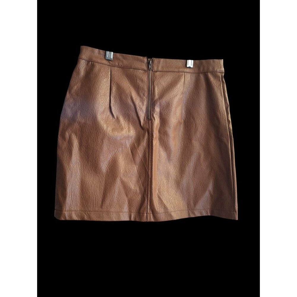 Brown Faux Leather Mini Skirt With metal Zip Closure  XL (14/16) Art Class